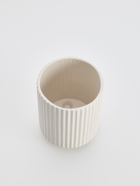 Textured ceramic plant pot