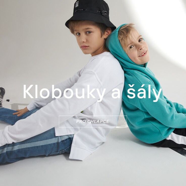 Spring accessories collection for BOYS - scarves and hats - SS20
