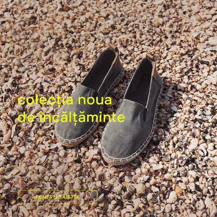 Shoes for long and short distances! Comfortable while playing outside! See the SS20 Collection for BOYS