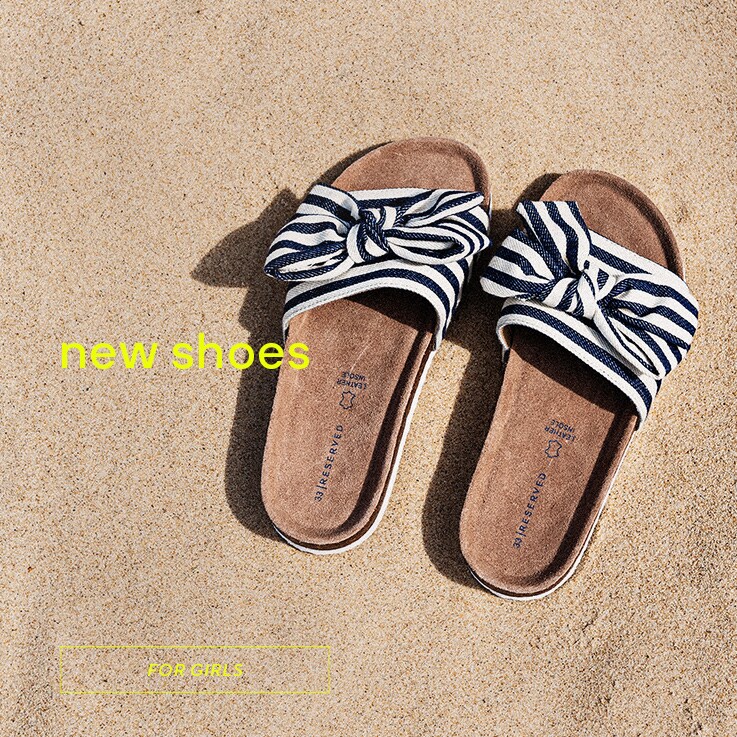 Shoes for long and short distances! Comfortable while playing outside! See the SS20 Collection for GIRLS