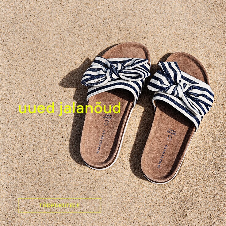 Shoes for long and short distances! Comfortable while playing outside! See the SS20 Collection for GIRLS