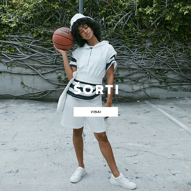 Shorts for woman - RESERVED