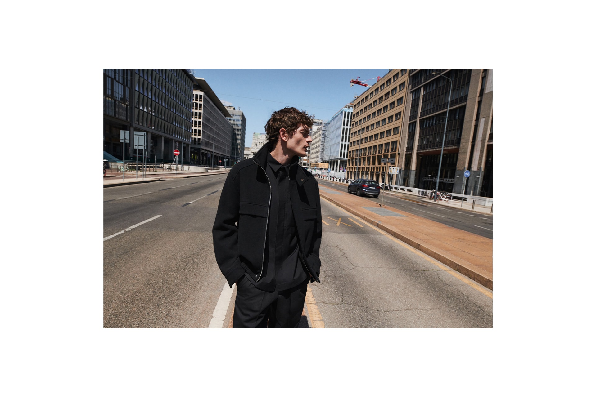 aw23-kampania-men-12.jpg