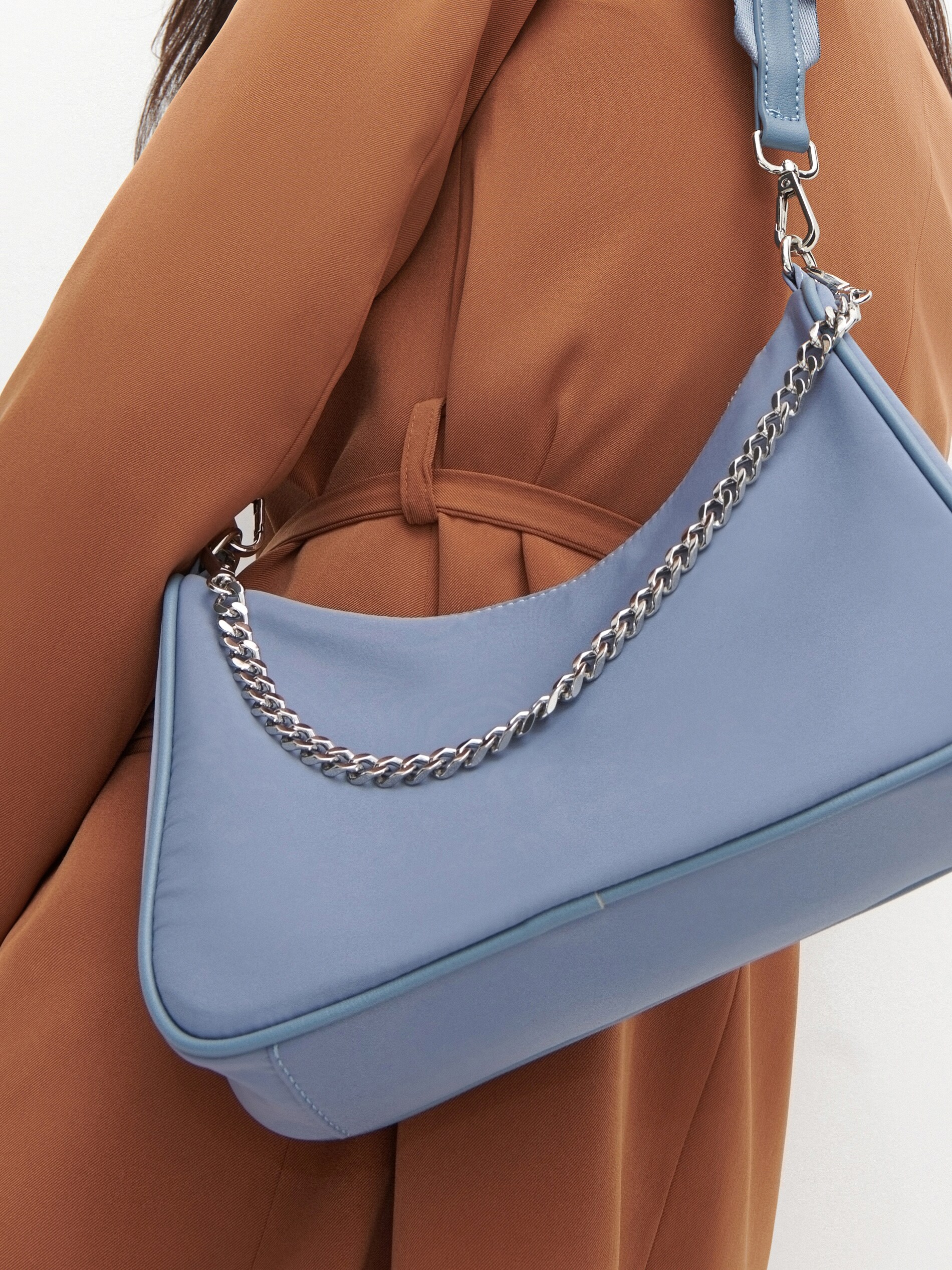 Súprava kabelky typu baguette s retiazkou a peňaženky