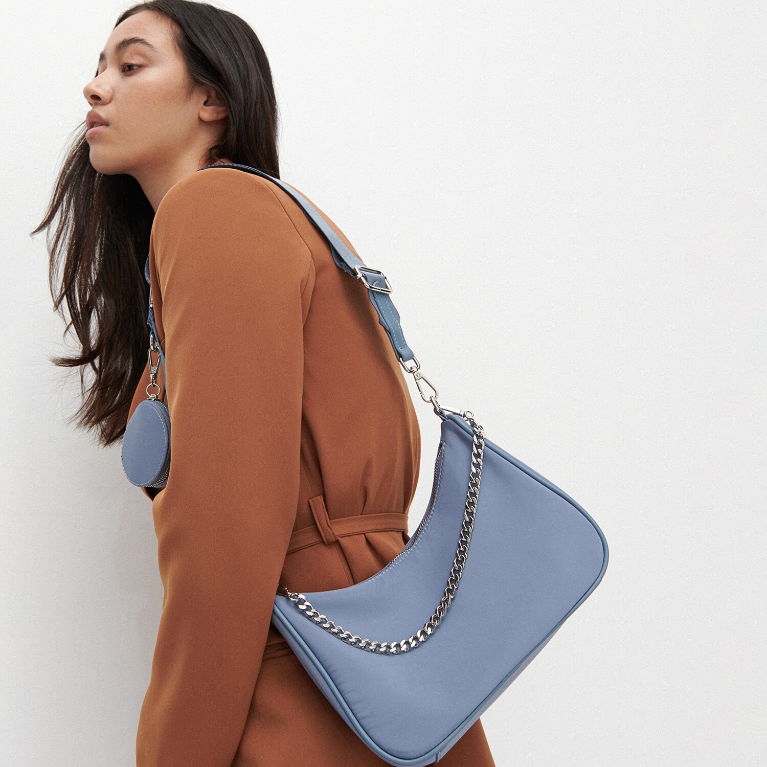 Súprava kabelky typu baguette s retiazkou a peňaženky