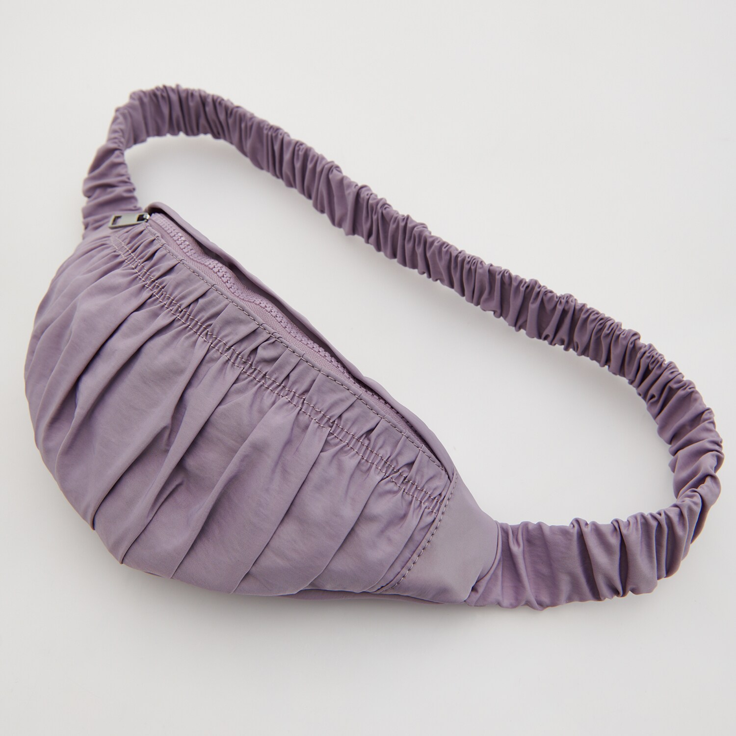 Ľadvinka s ozdobným riasením