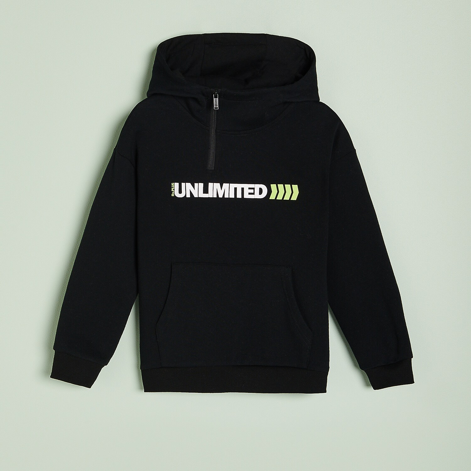 Mikina s kapucňou s nápisom