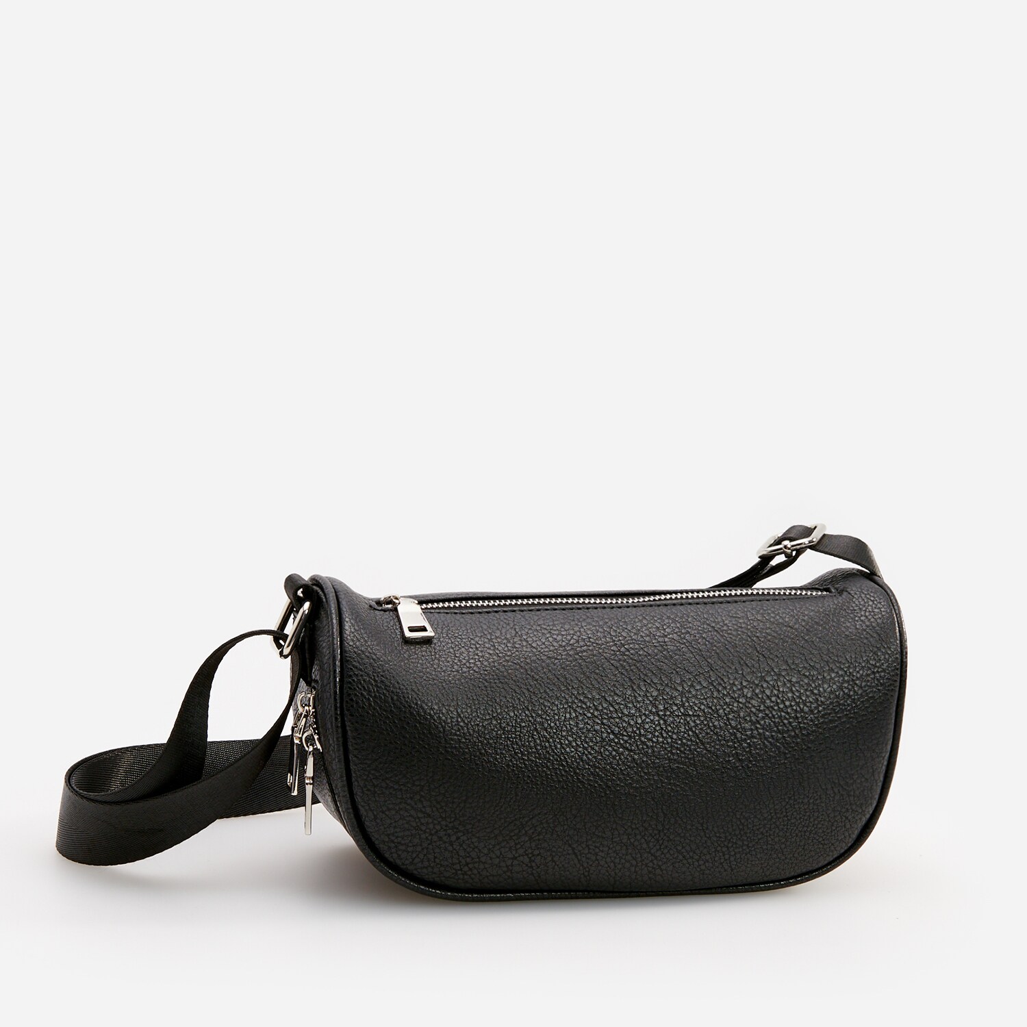 Taška cez plece so širokým remienkom