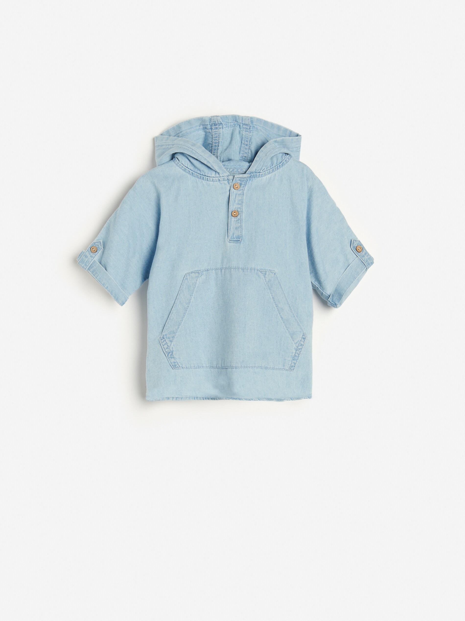 Denimová košeľa s kapucňou