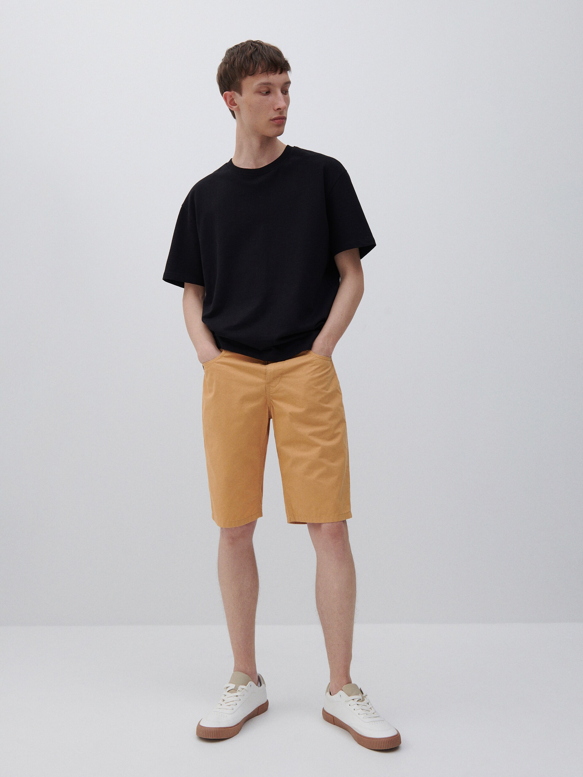 Bavlnené šortky klasického strihu