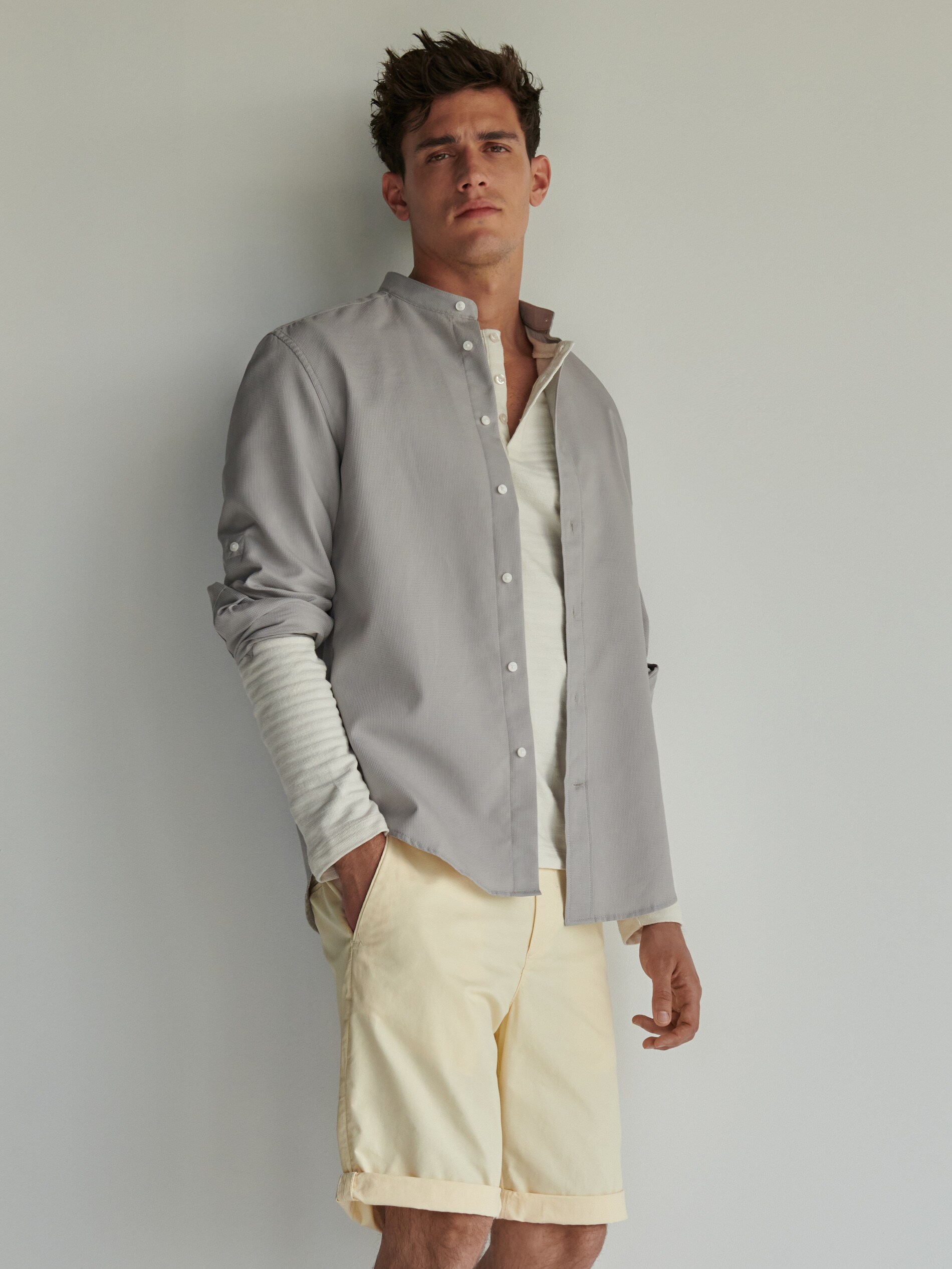 Bavlnená košeľa so stojačikom