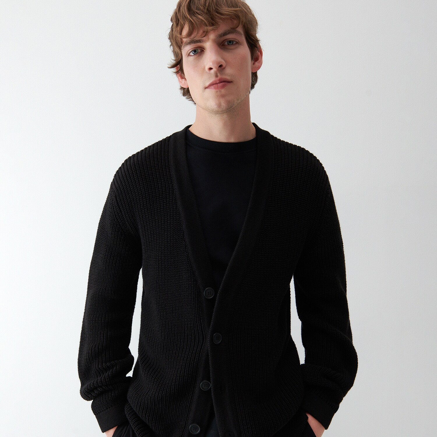 Kardigán klasického strihu