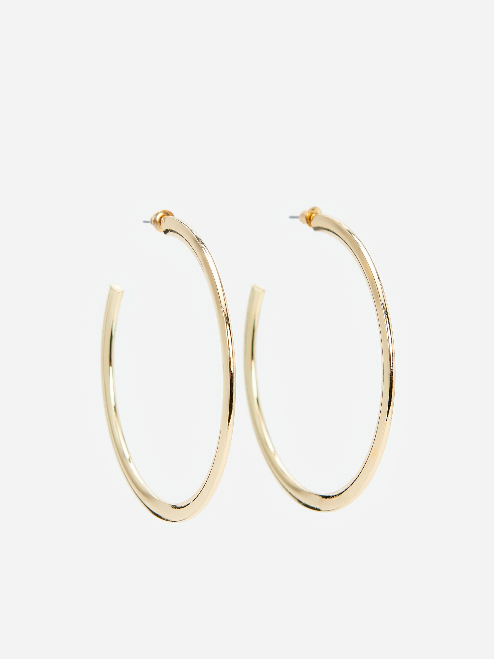 Kruhové náušnice v zlatej farbe