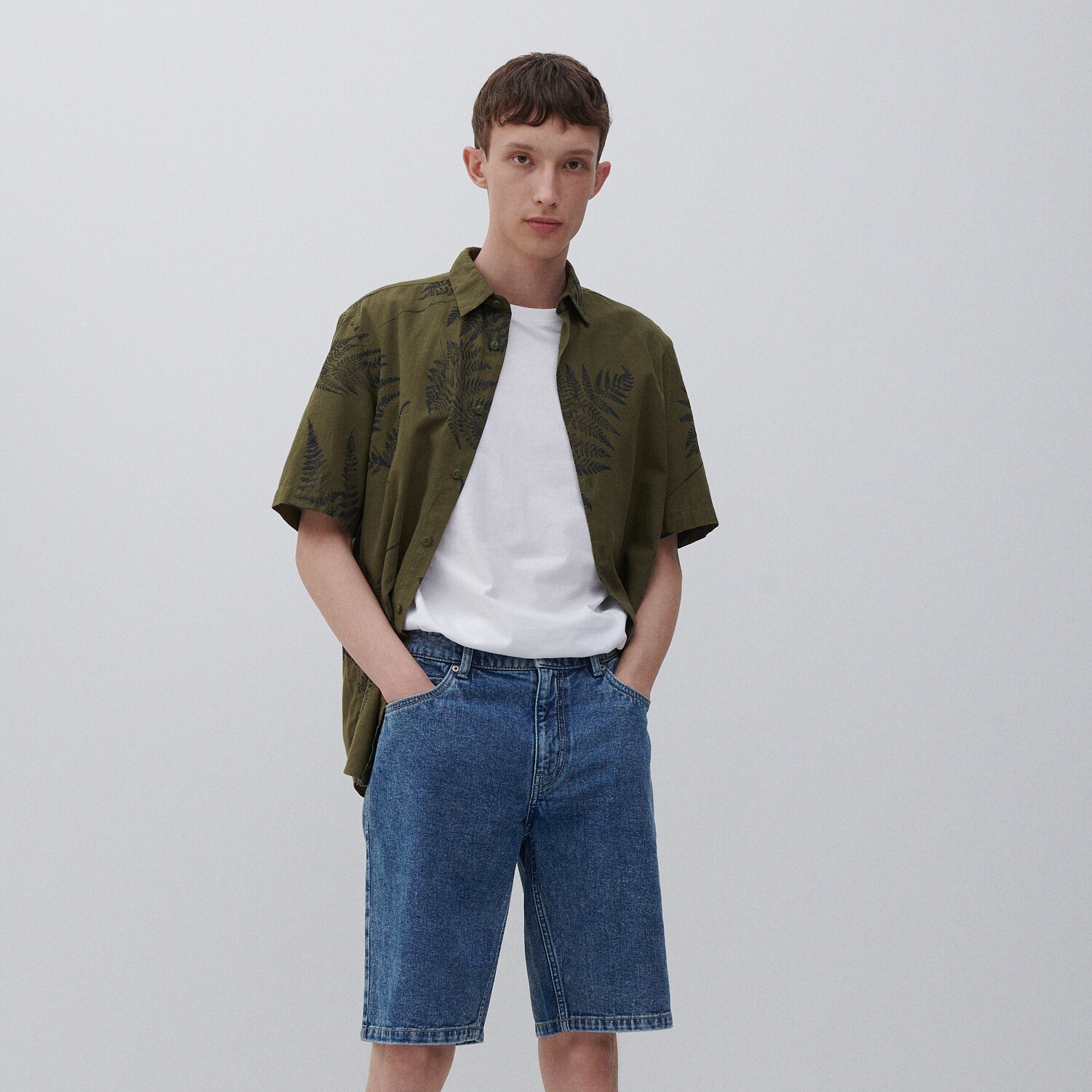 Denimové šortky klasického strihu