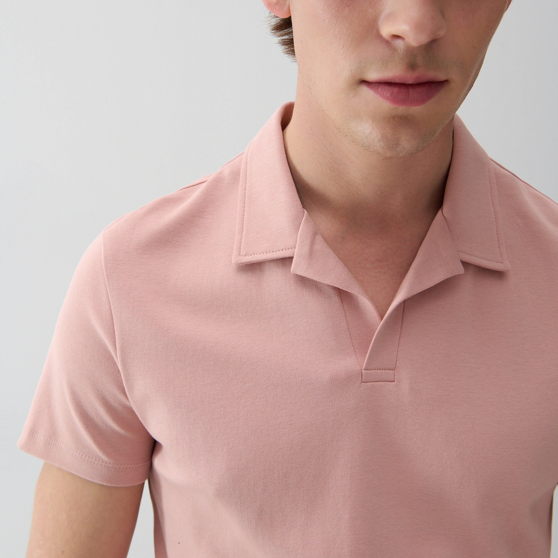 Reserved – Tricou polo în stil minimalist – Roz Reserved imagine noua gjx.ro