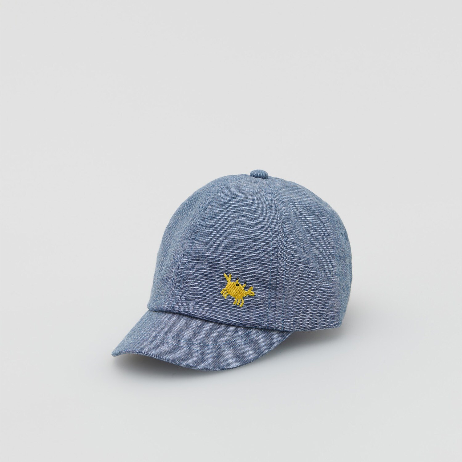 Babies` peaked cap