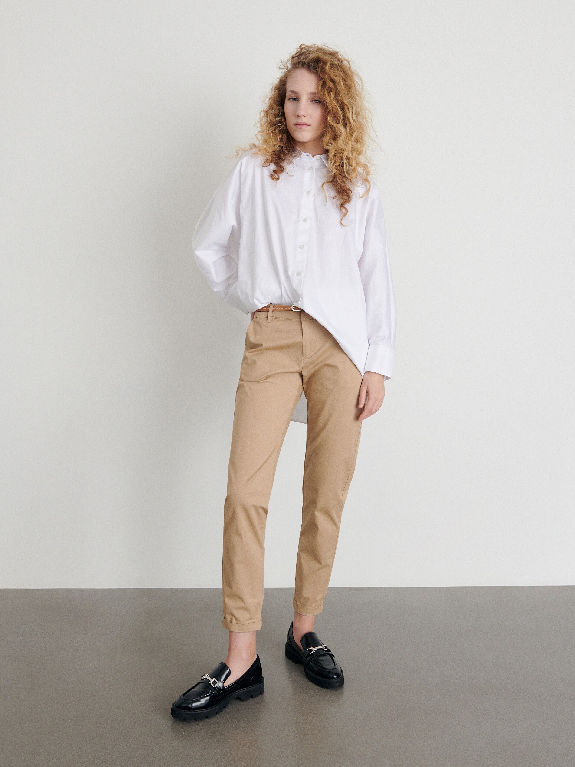 Chino nohavice s opaskom