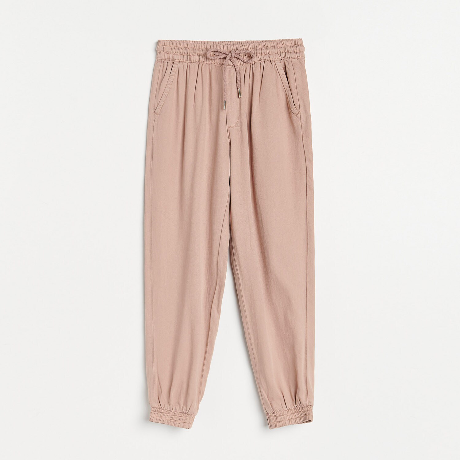 Joggery s vypraným efektom