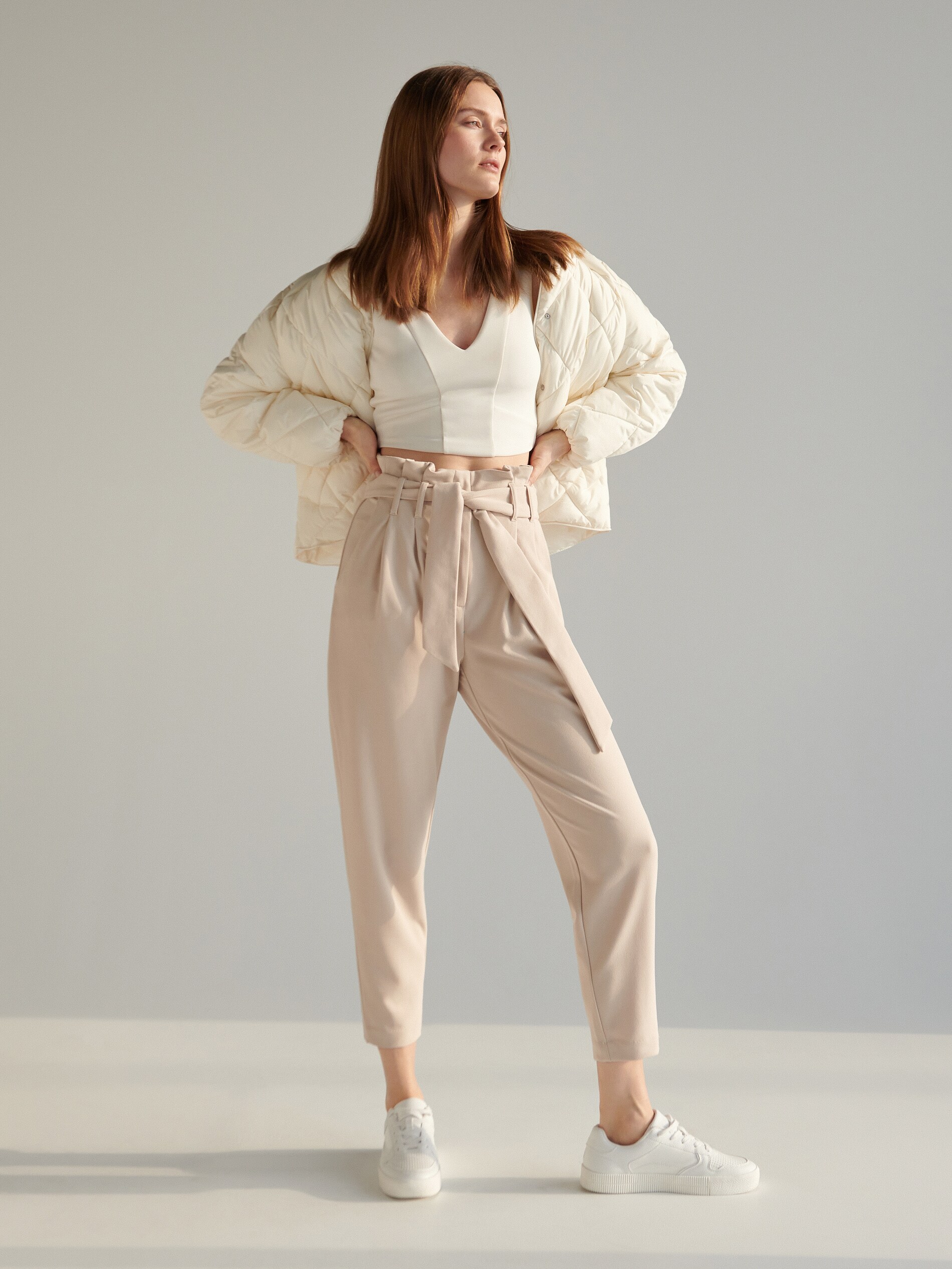 Úpletové nohavice s vysokým pásom