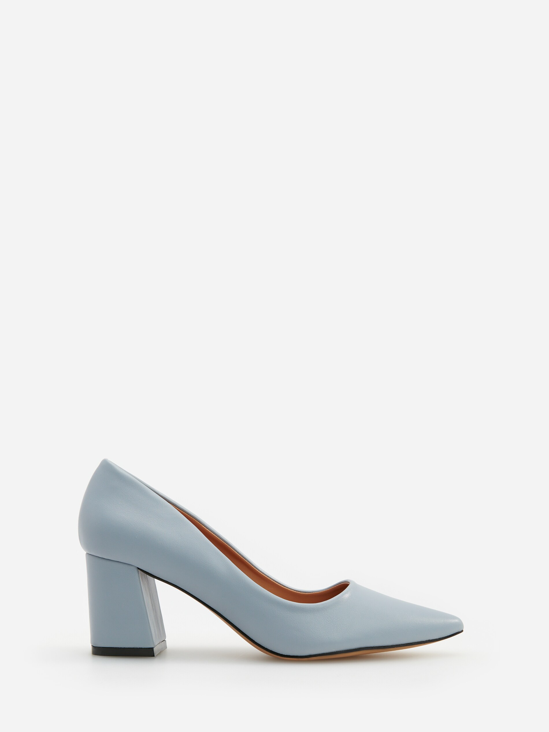 Lodičky na širokom opätku