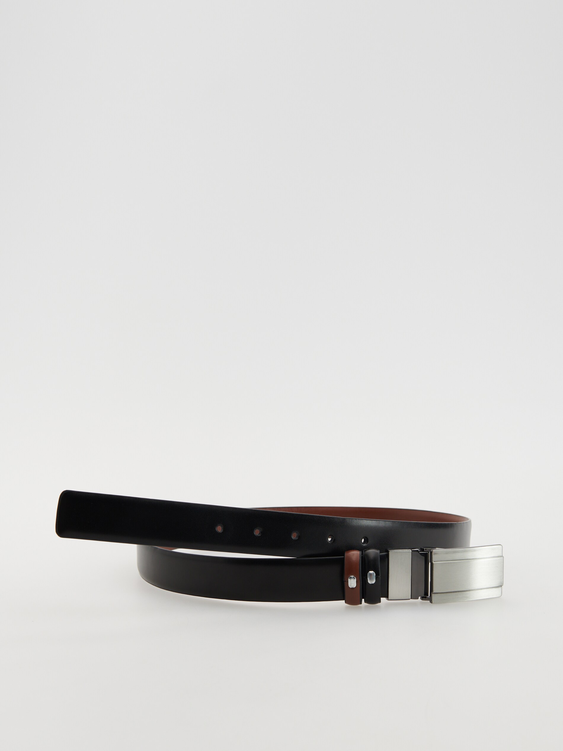 Obojstranný kožený opasok