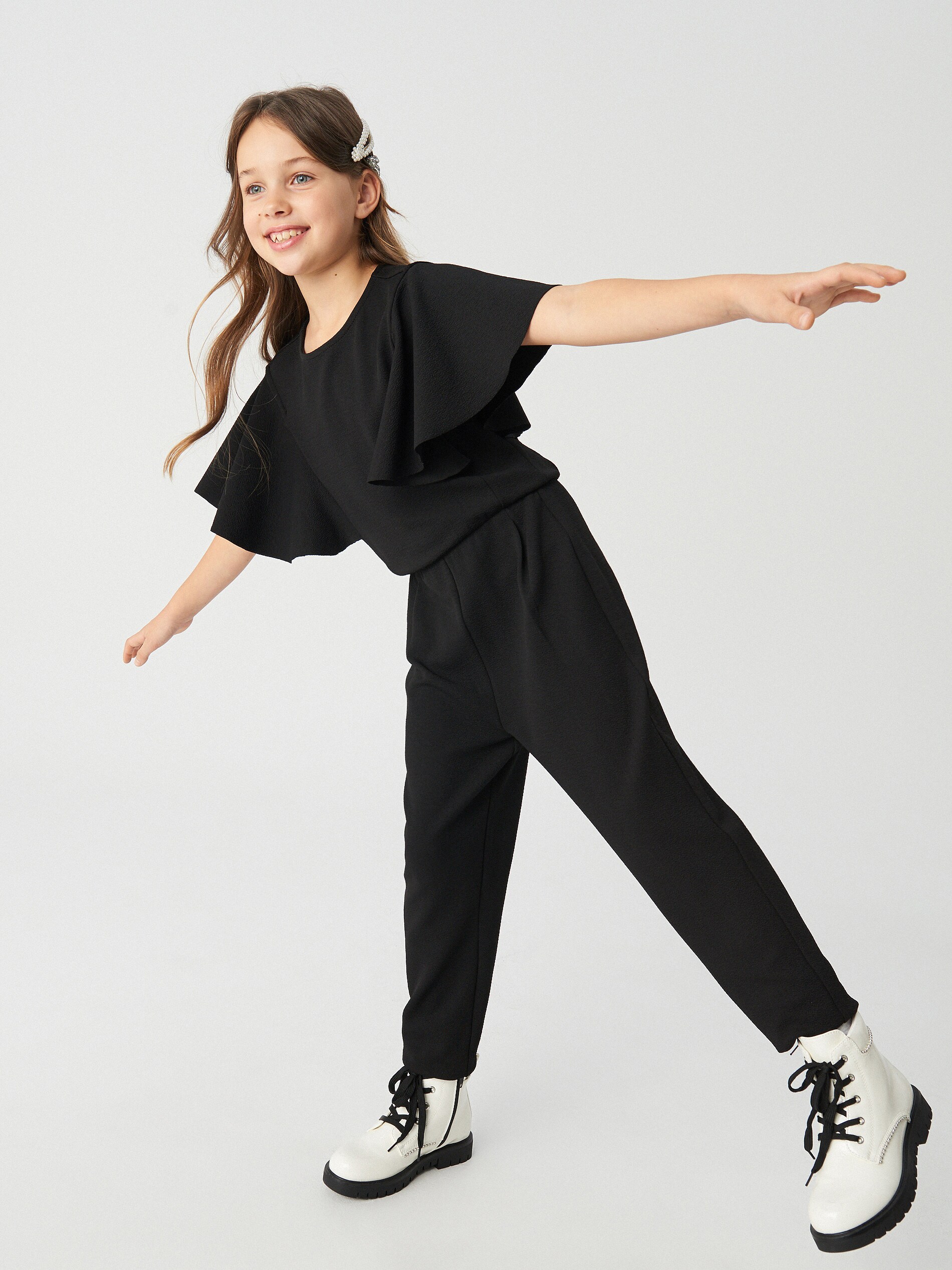 Комбинезон с рукавами-крылышками — Черный — XB155-99X — RESERVED — 1