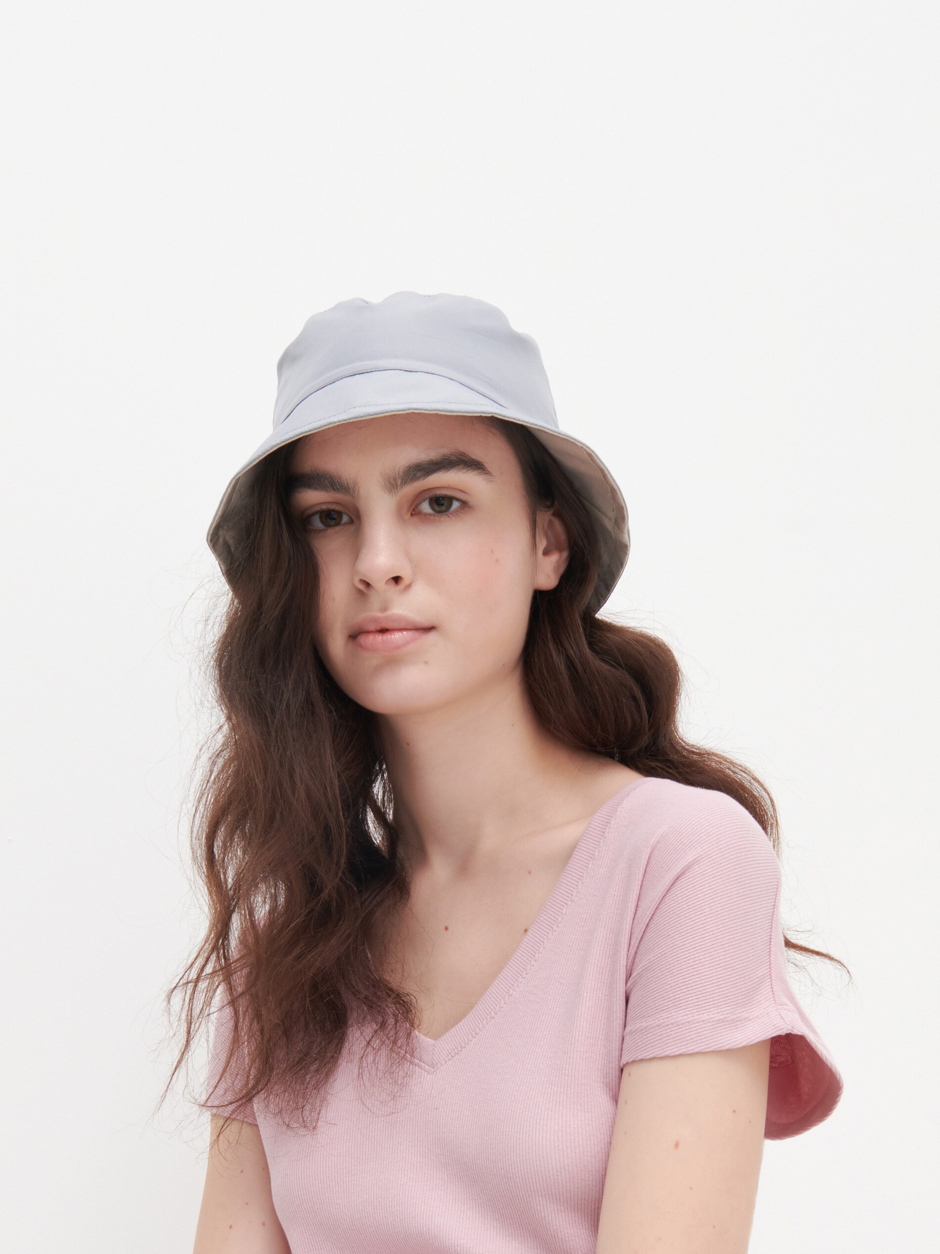 Tričko s véčkovým výstrihom