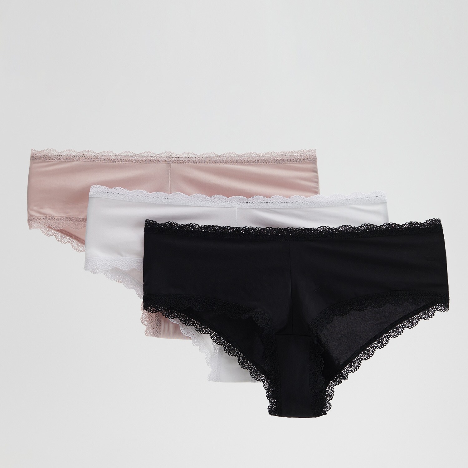 Súprava 3 čipkovaných hipsterských nohavičiek