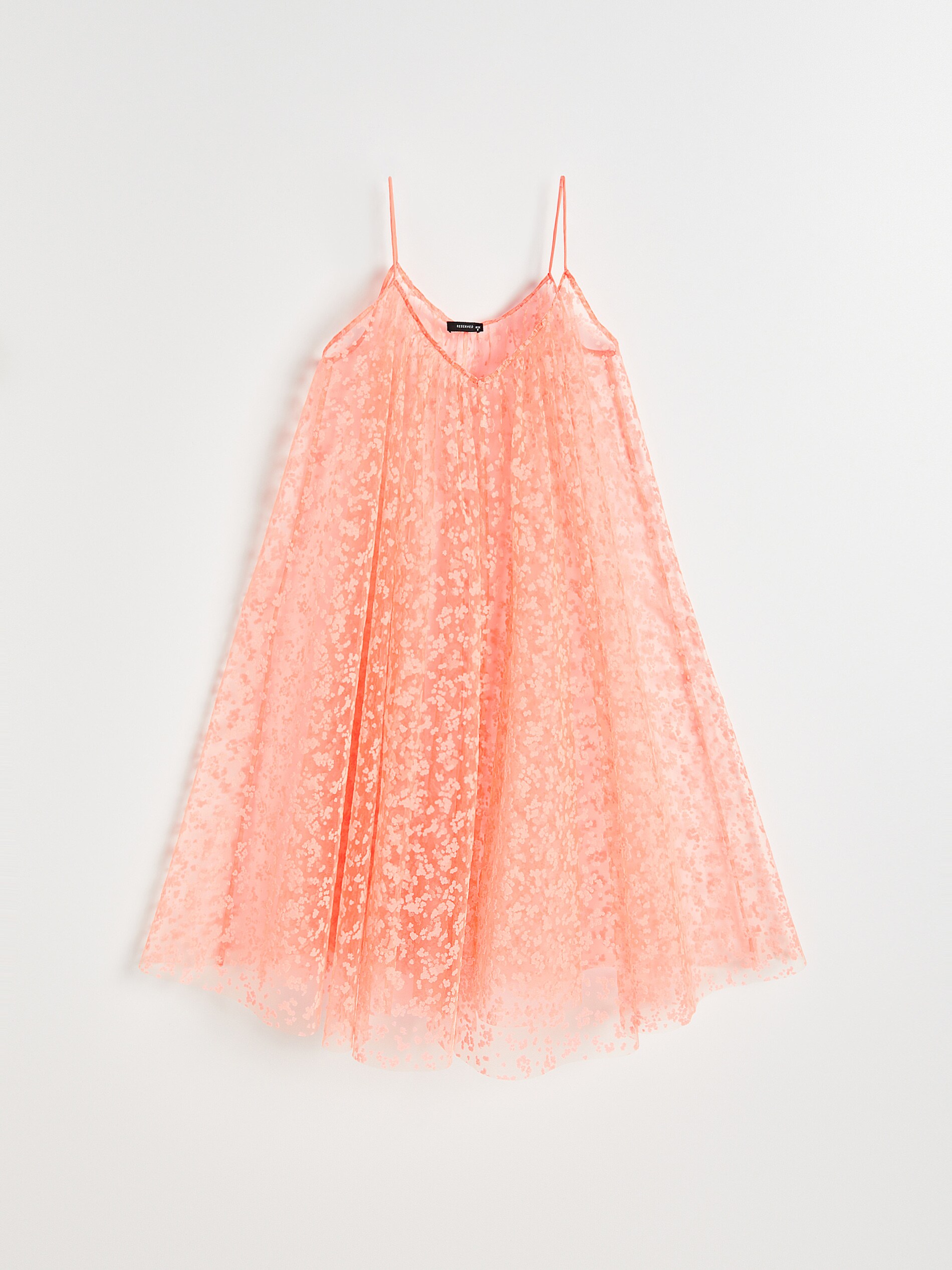 Polopriesvitné šaty s kvetinovým vzorom