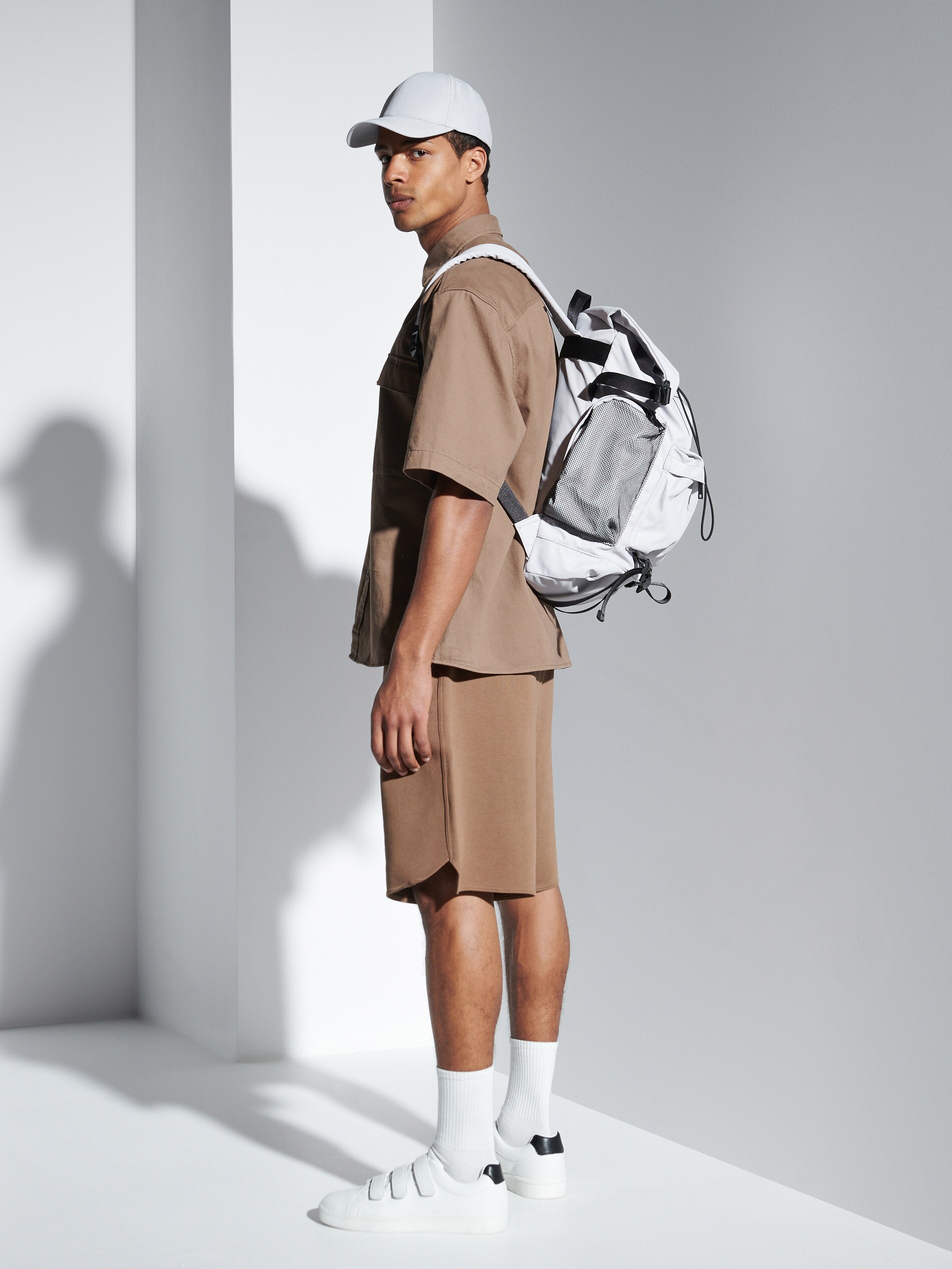 Reflexný ruksak s vreckami