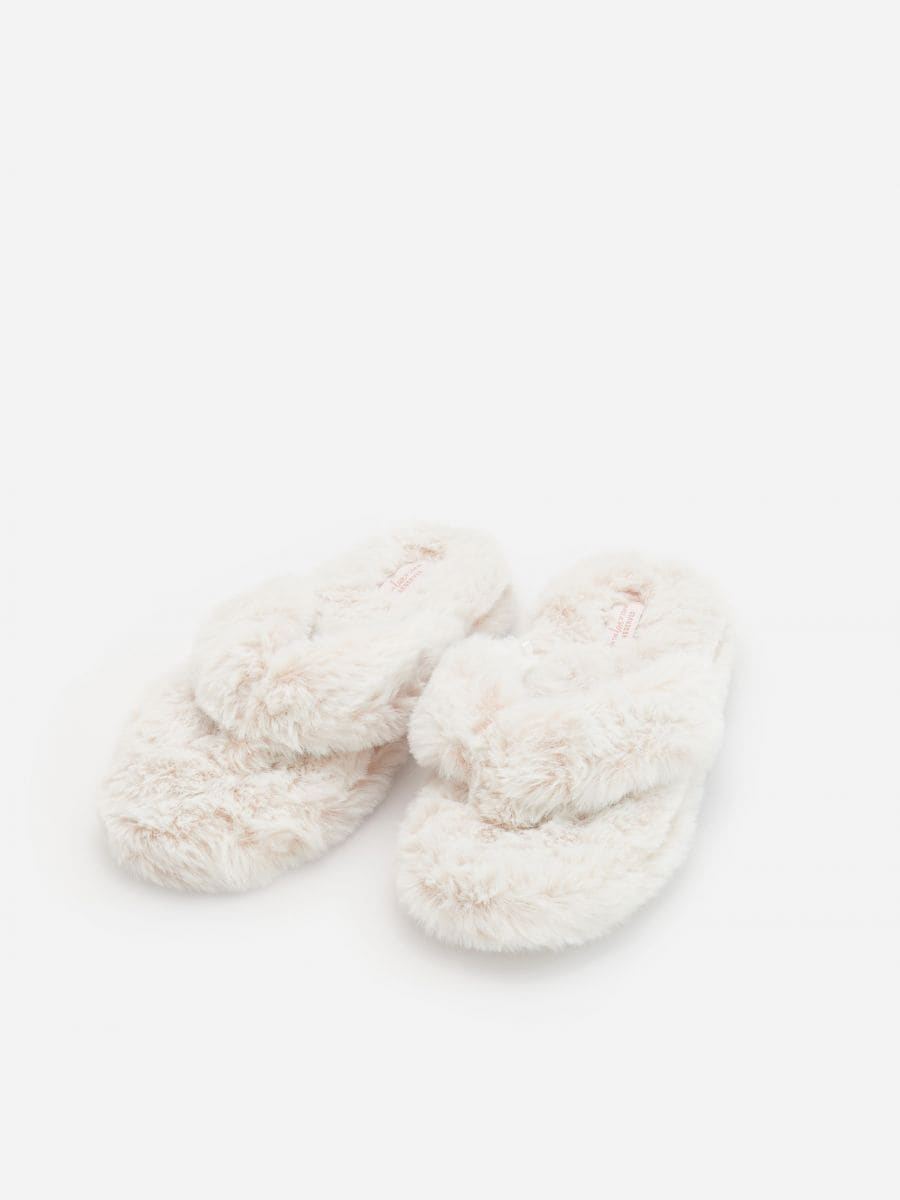 fluffy flip flop