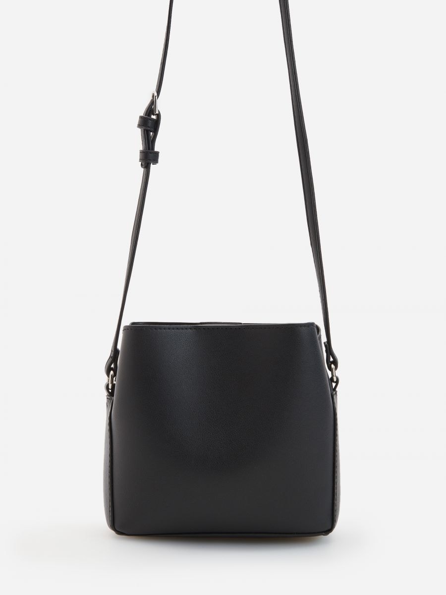 crossbody