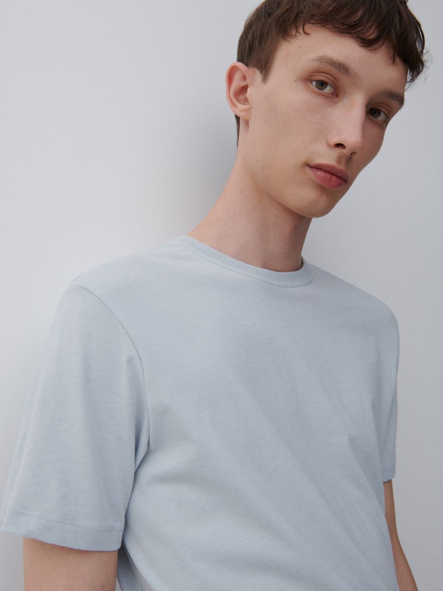 reserved basic t shirt