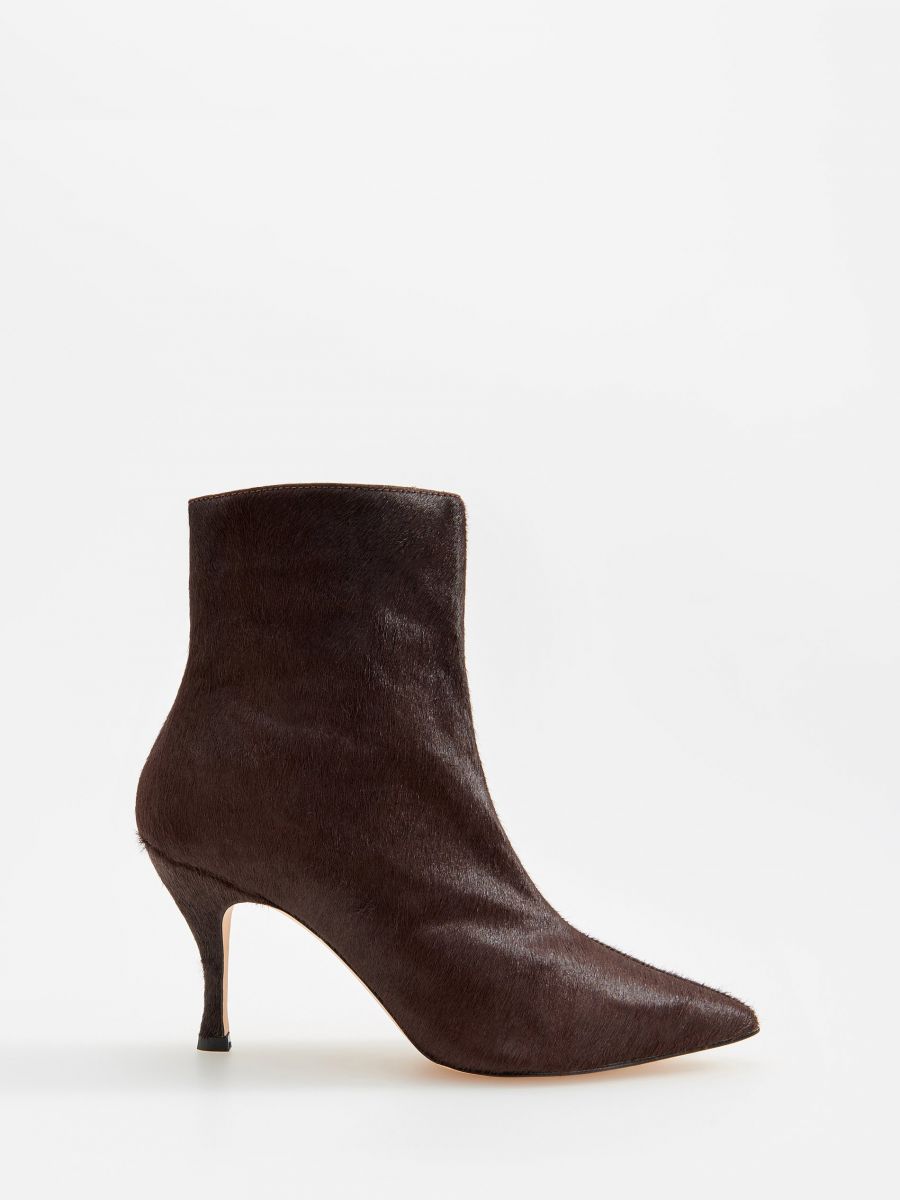 Buy online! Leather high heel ankle boots, RESERVED, WM961 89X Buy online! Leather high heel ankle boots, RESERVED, WM961 89X