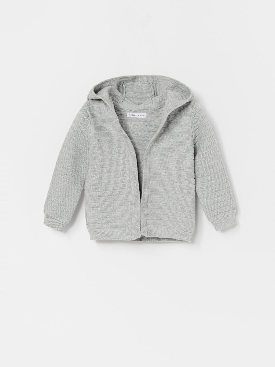 grey hooded jumper