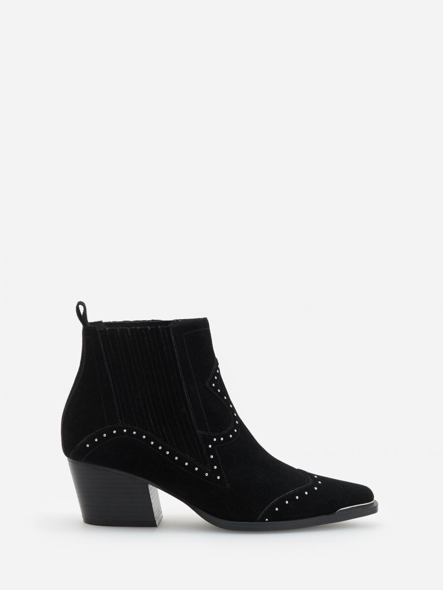 buy cowboy boots online