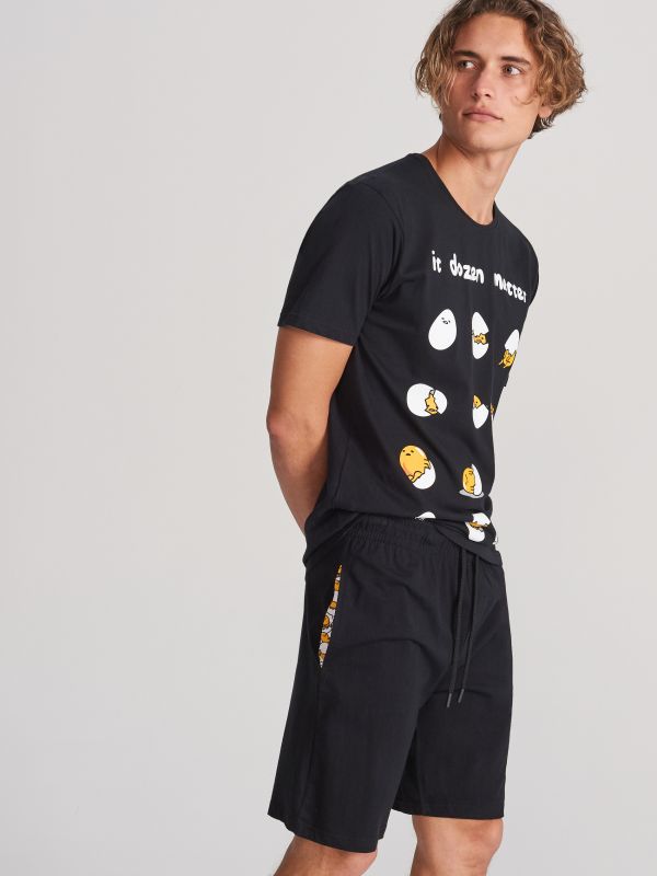 Пижамный комплект Gudetama с шортами - Черный - WF841-99X - RESERVED