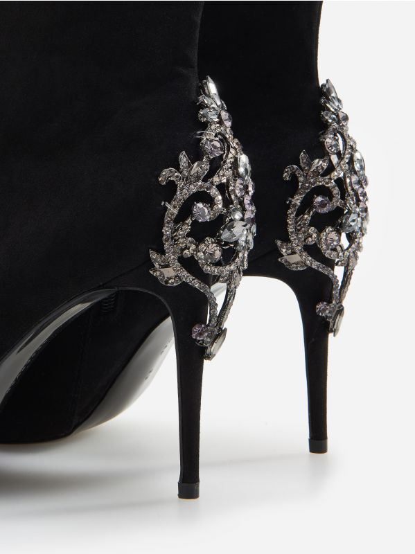 Ladies` ankle boots - black - XQ885-99X - RESERVED