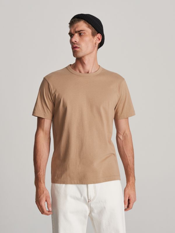 Men`s t-shirt - beige - XS570-12X - RESERVED