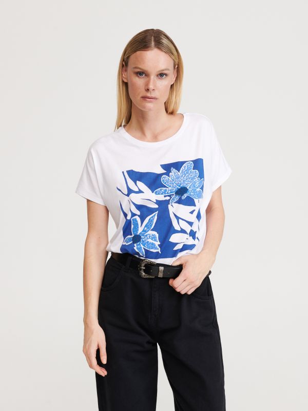 Ladies` t-shirt - white - XU217-00X - RESERVED