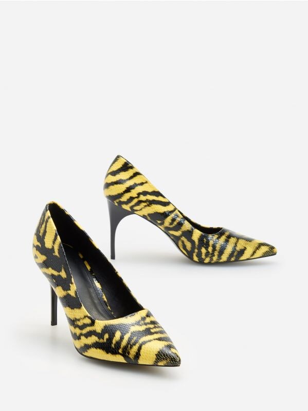 LADIES` PUMPS - Giallo - XW705-11X - RESERVED