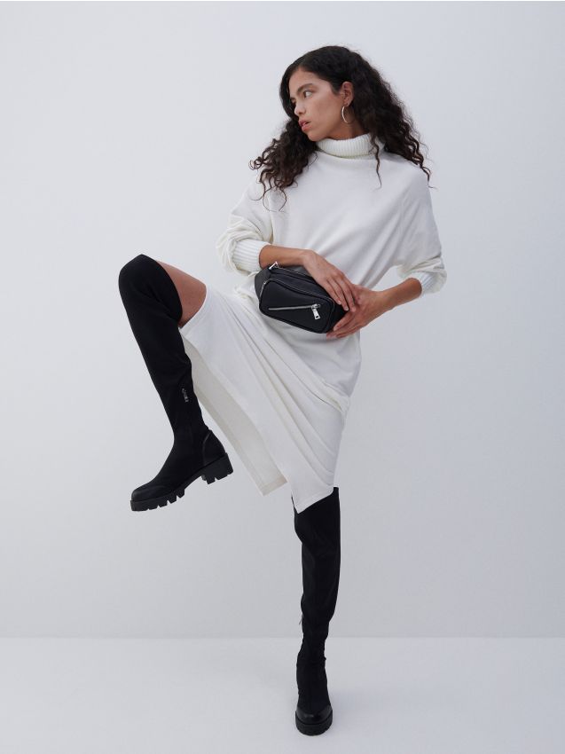 Saszetka typu nerka - czarny - 2069H-99X - RESERVED