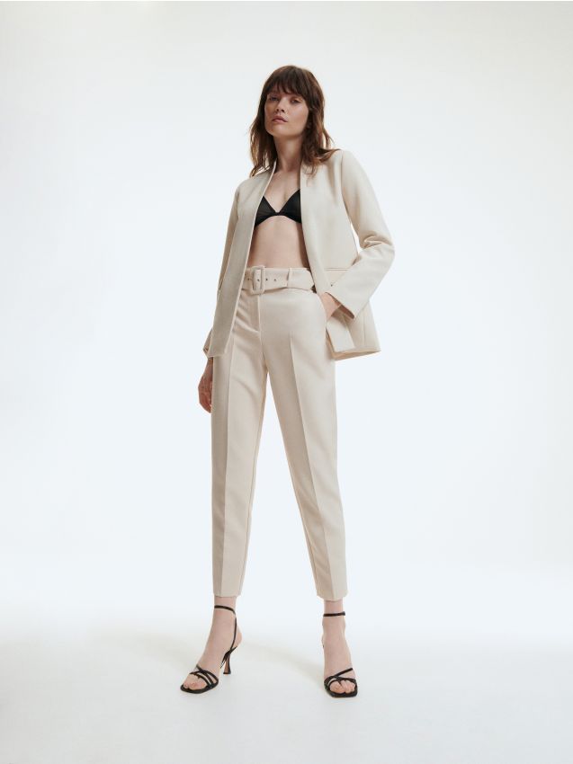 Verschlussloser Blazer - creme - RESERVED