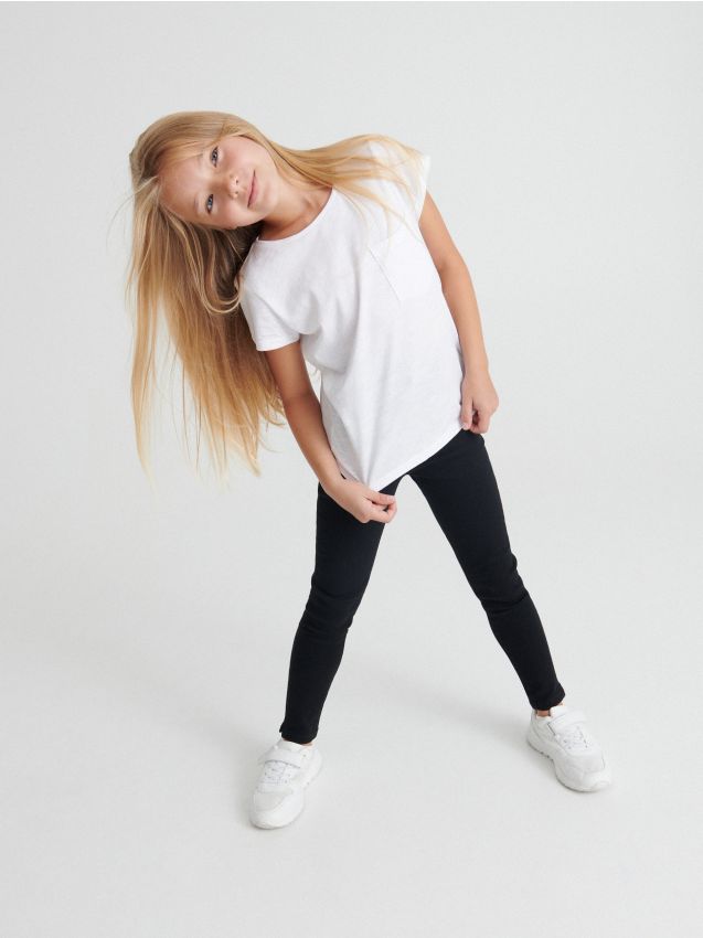 Jeans mit hoher Taille - schwarz - 7036G-99J - RESERVED