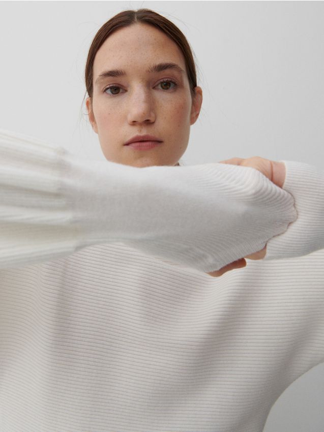 Pullover mit U-Boot-Ausschnitt - creme - RESERVED