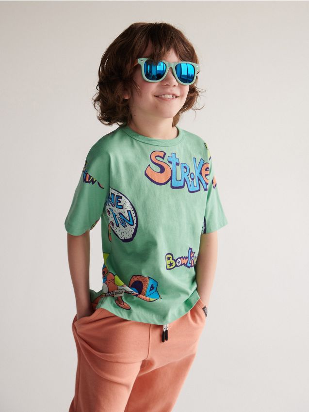 Jetzt shoppen! Kids' clothes - RESERVED