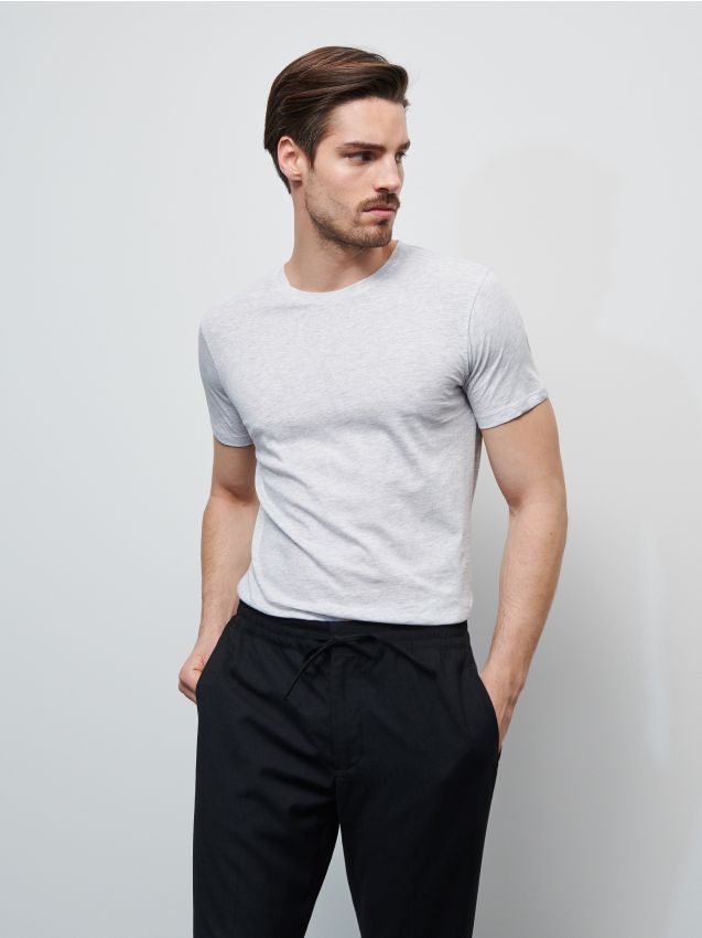 Gładki T-shirt basic - szary - XK711-09M - RESERVED