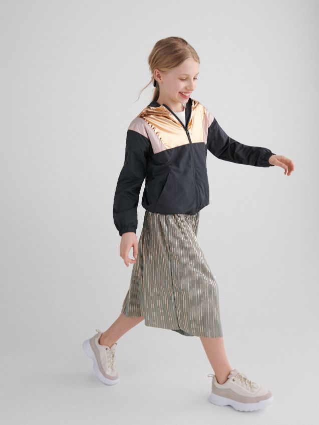 Jacket with gold-coloured hood - grey - XL260-90X - RESERVED