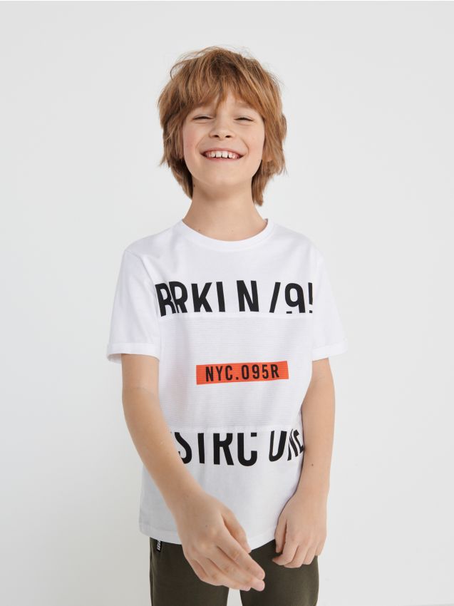 T-shirt with print - white - XQ708-00X - RESERVED