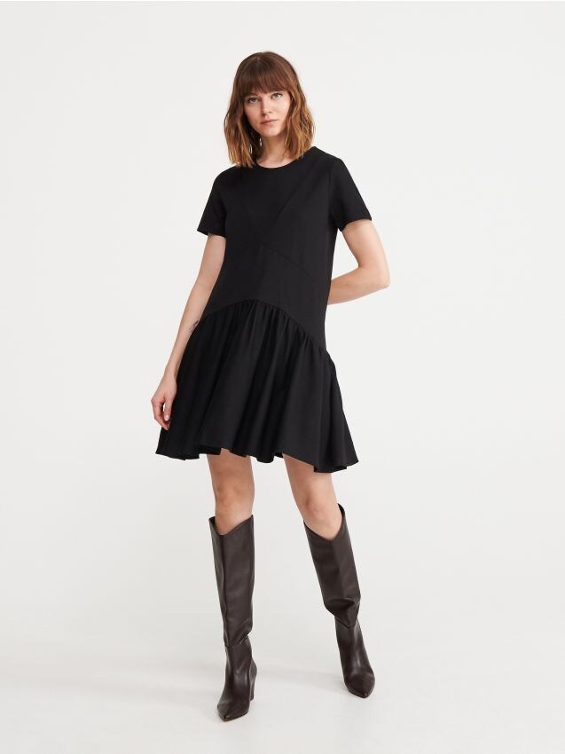 Jetzt shoppen! Kleider - modische Styles nur bei RESERVED